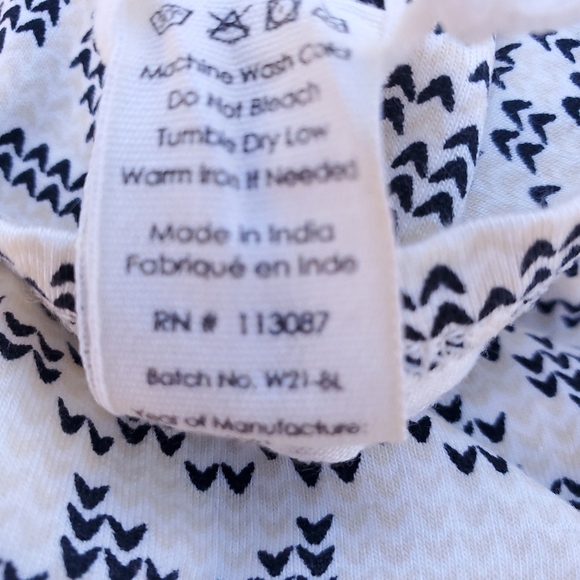 NWT Kate Quinn Cardigan Button Top Nordic Snowflake Bamboo Baby 6-12 Months - Picture 5 of 5